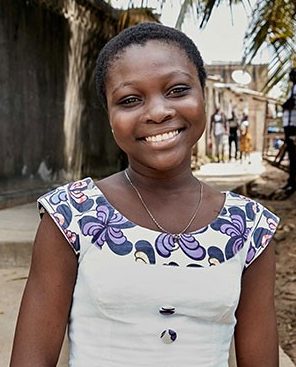 코트디부아르에 사는 Olivia Aka는 제1형 당뇨병을 앓고 있습니다.